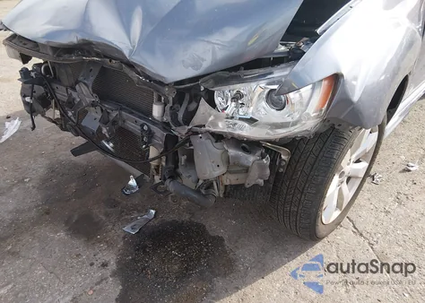 2010 Mitsubishi Outlander Gt z USA, uszkodzony, nr VIN JA4JT5AX0AZ007266